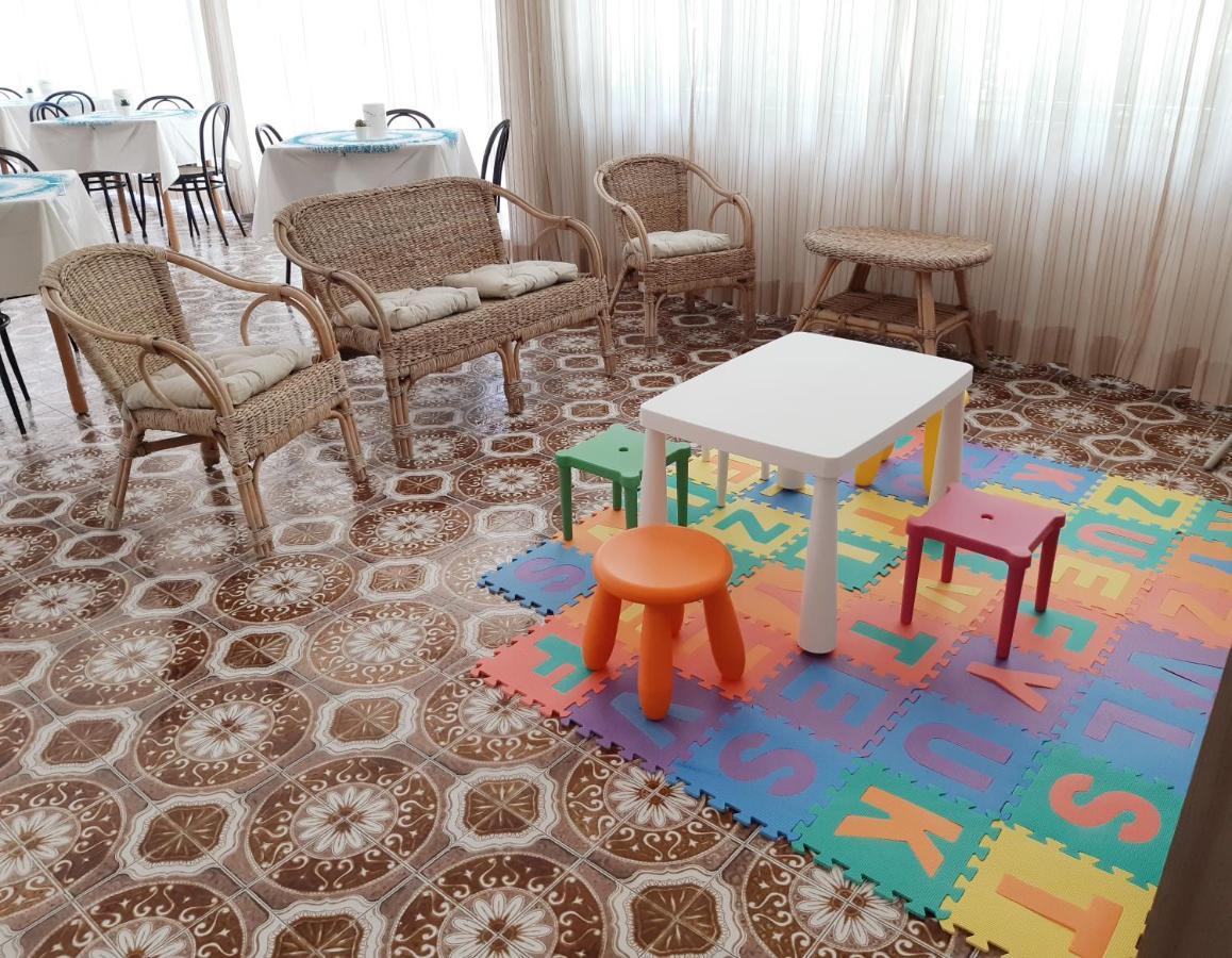 Hotel Mara Rimini Esterno foto