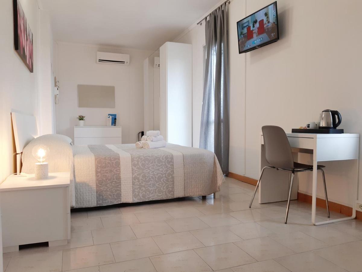 Hotel Mara Rimini Esterno foto