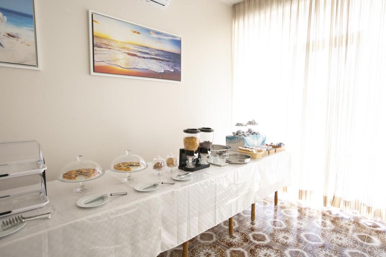 Hotel Mara Rimini Esterno foto