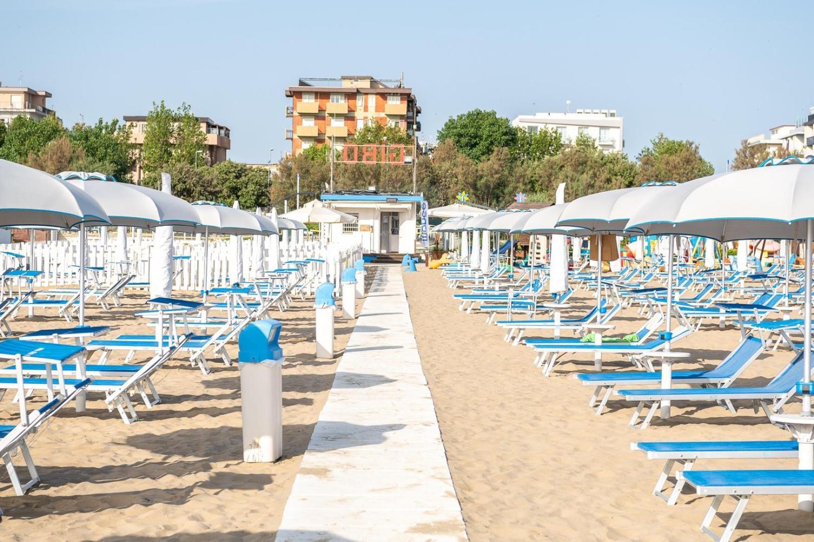 Hotel Mara Rimini Esterno foto