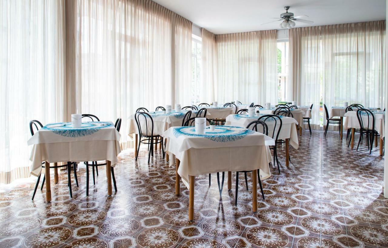 Hotel Mara Rimini Esterno foto